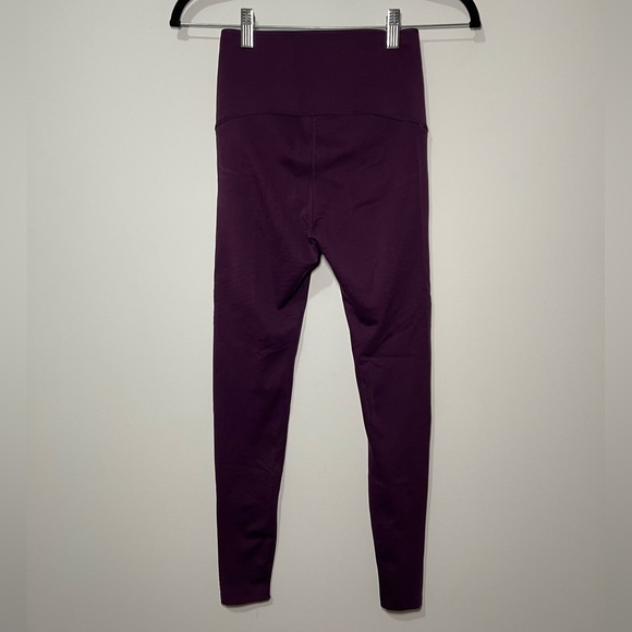 Fanka Deep Purple Reversable body sculpt High Rise Leggings in XS-S - Picture 11 of 12
